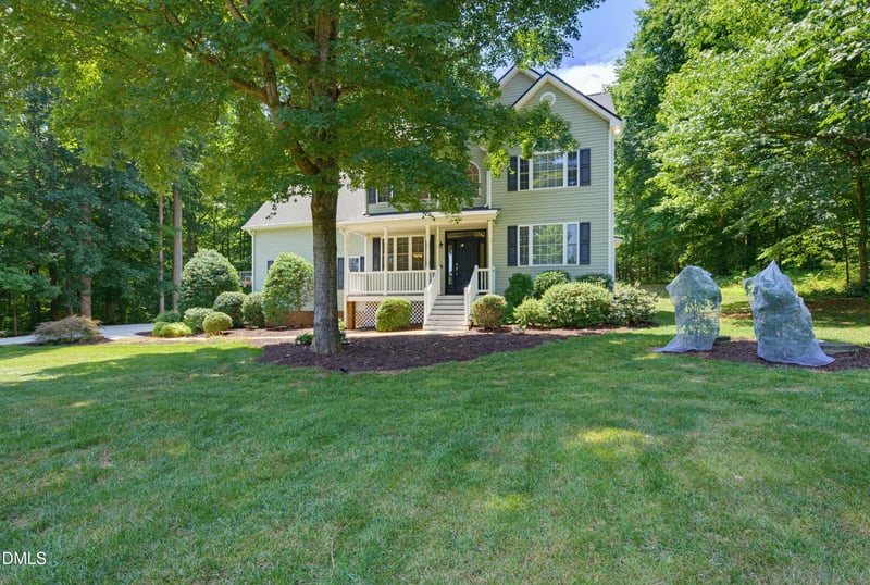 2120 Thoroughbred Dr, Hillsborough, NC 27278