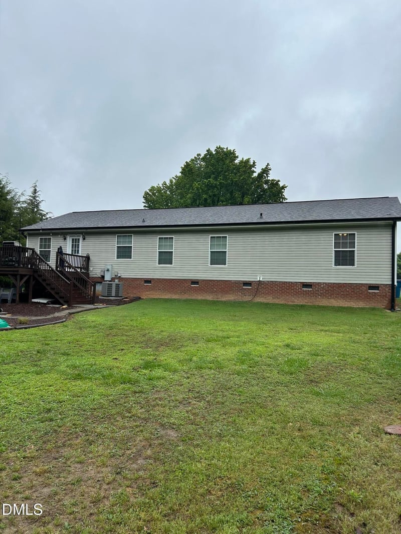 2122 Cheyenne Dr, Burlington, NC 27217