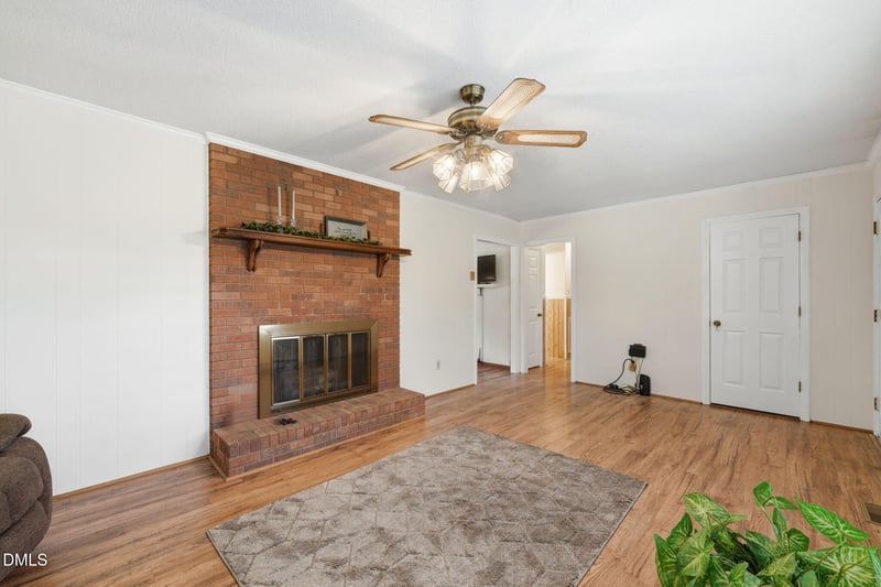 2127 Stoney Creek Church Rd, Burlington, NC 27217