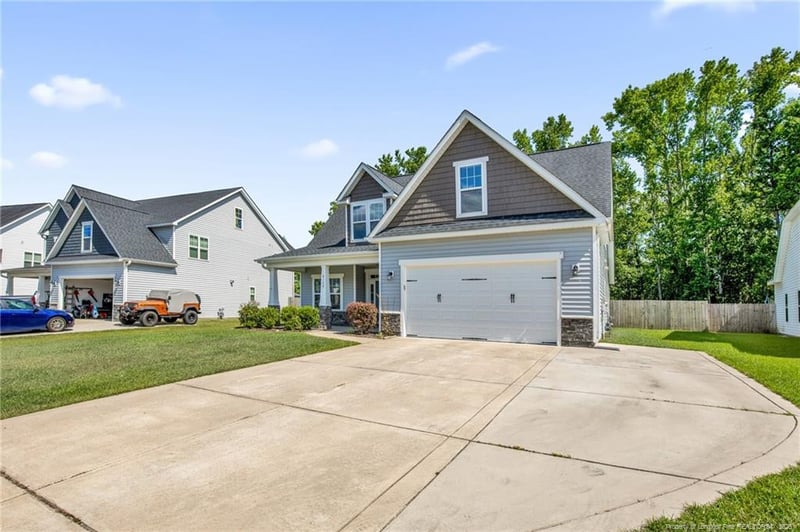 2128 Mannington Dr, Fayetteville, NC 28306