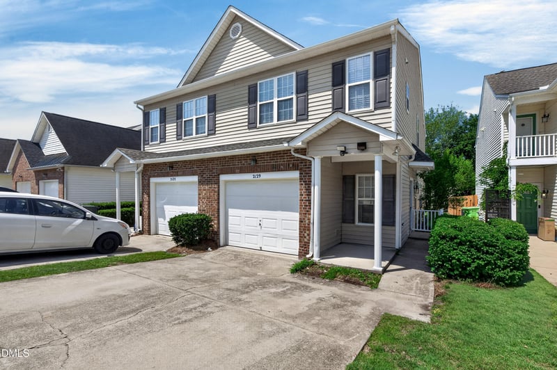 2129 Persimmon Ridge Dr, Raleigh, NC 27604