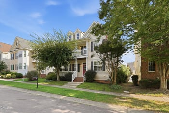 213 Butterbiggins Ln, Apex, NC 27539