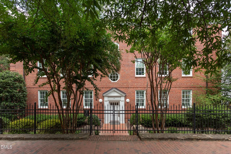 213 E Franklin St #400, Chapel Hill, NC 27514