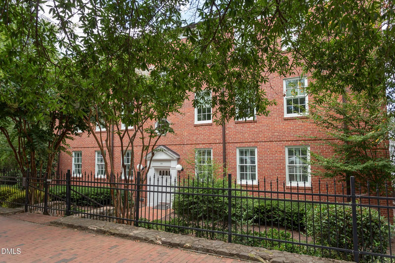213 E Franklin St #400, Chapel Hill, NC 27514