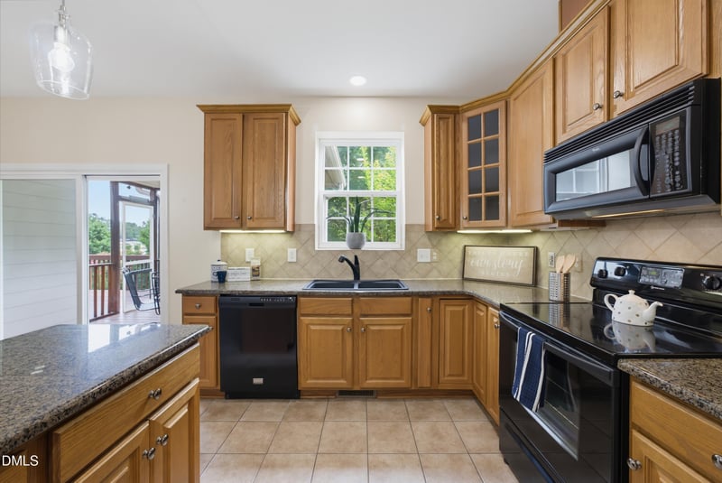 213 Vista Brooke Dr, Morrisville, NC 27560