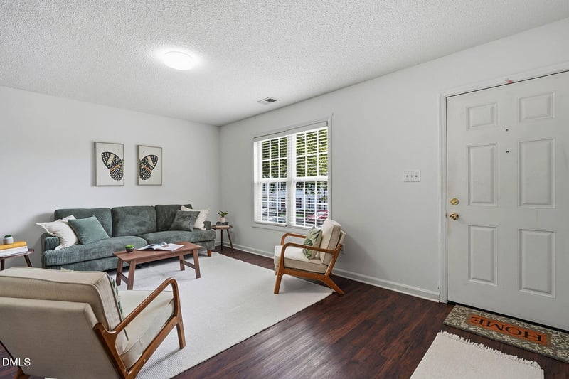 2130 Walnut Bluffs Ln, Raleigh, NC 27610