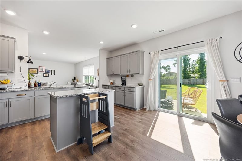 2134 Clydesmill Rd, Fayetteville, NC 28314