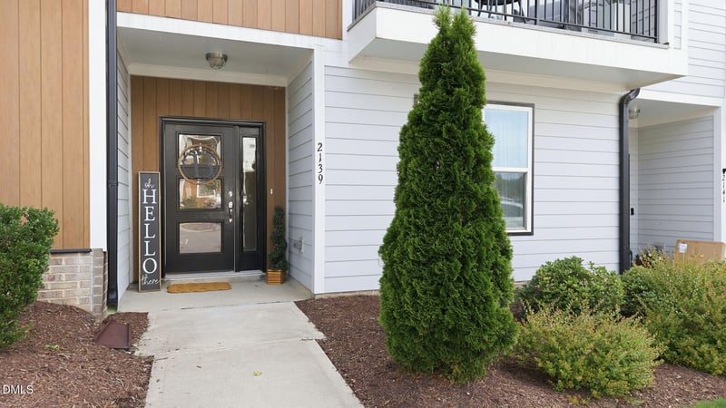 2139 Big Falls Dr, Wendell, NC 27591