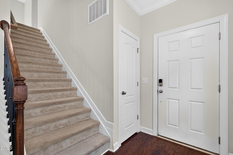 2139 Gregor Overlook Ln, Apex, NC 27502