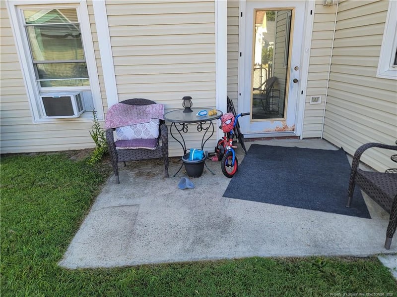 2141 2141 Skyview Dr, Fayetteville, NC 28304