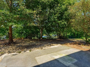 2145 Thornblade Dr, Raleigh, NC 27604