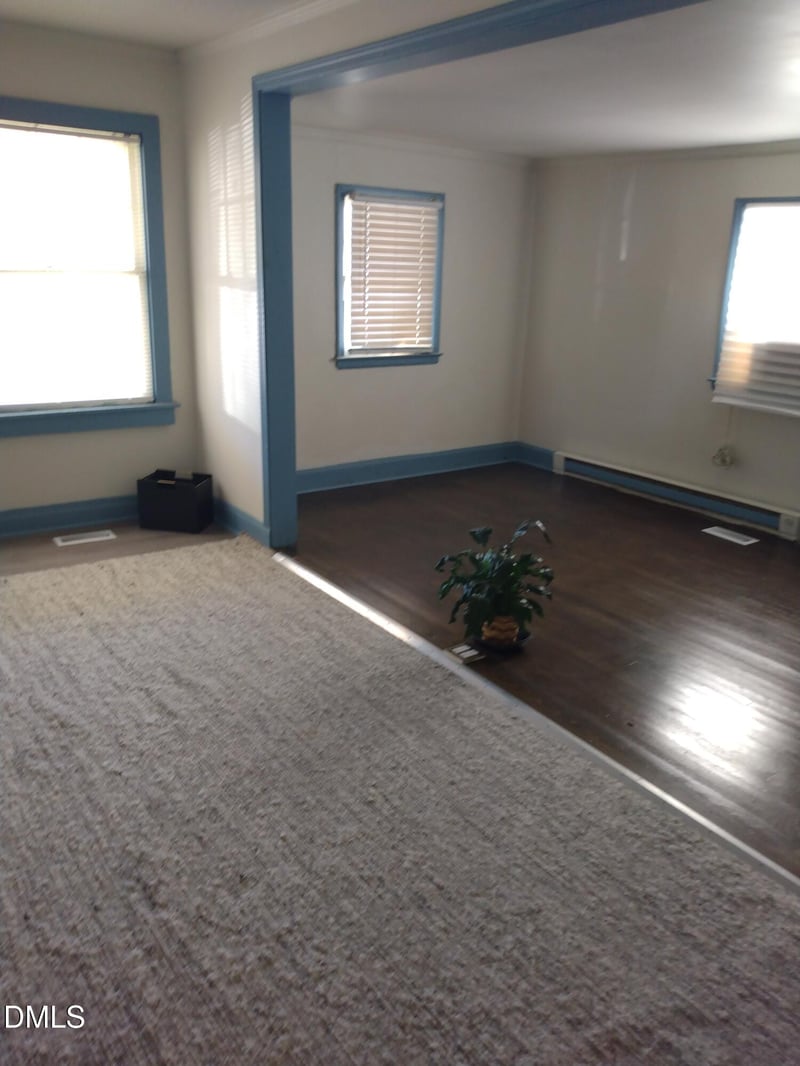 215 N Hoover Rd, Durham, NC 27703