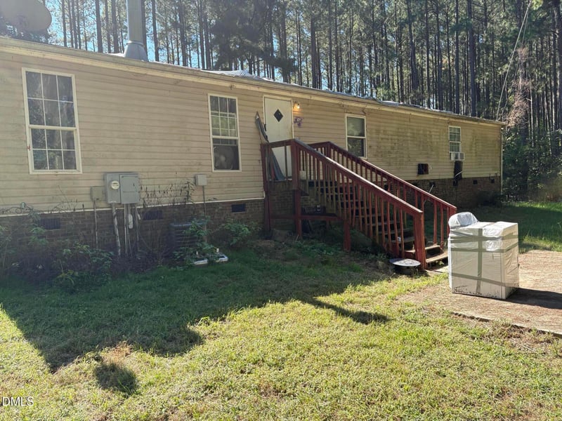 215 Indian Springs Rd, Burlington, NC 27217