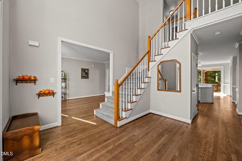 215 Lewiston Ct, Cary, NC 27513