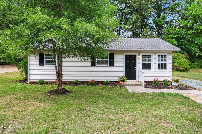 215 Torain St, Hillsborough, NC 27278