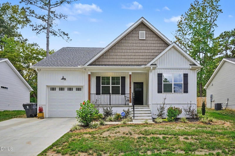 216 E College St, Franklinton, NC 27525