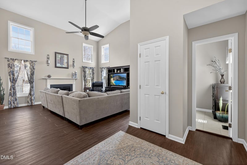 217 Old Dock Trl, Cary, NC 27519