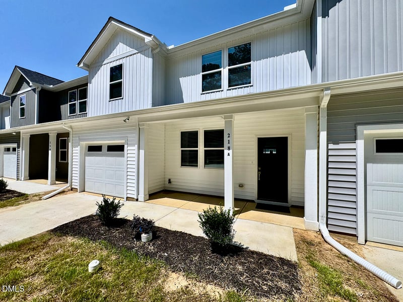 218 George St #A, Four Oaks, NC 27524