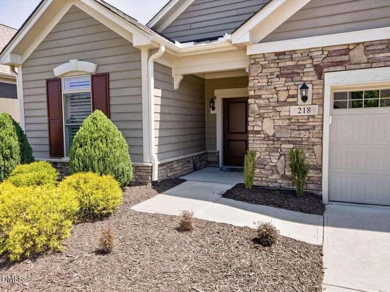 218 Quinter Dr, Cary, NC 27519