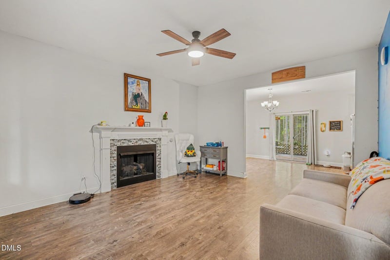 219 Diamond Point Trl, Fayetteville, NC 28311