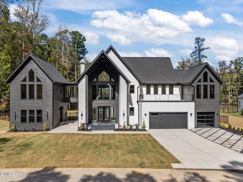 219 Forest Bridge Rd, Youngsville, NC 27596