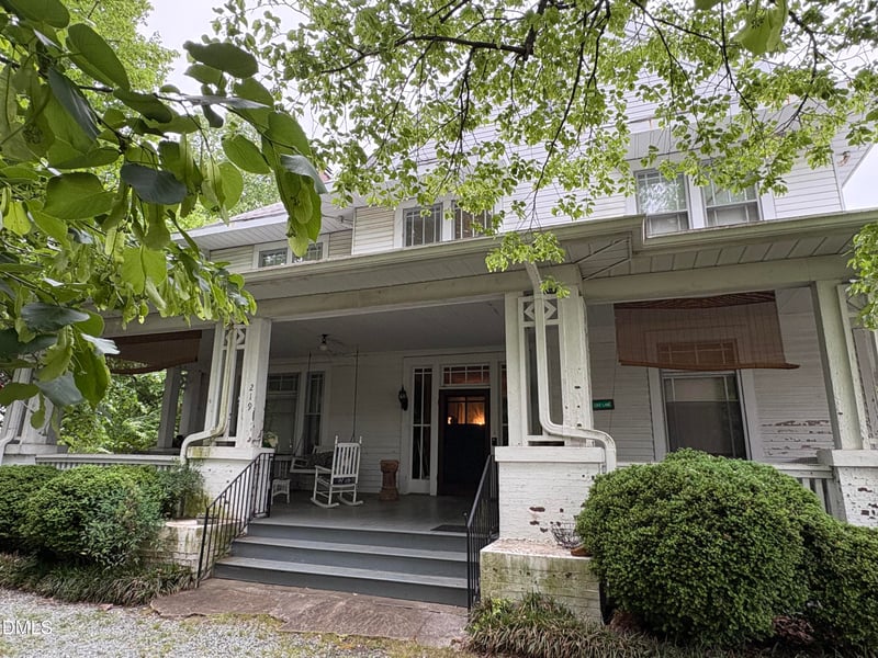 219 S Lamar St, Roxboro, NC 27573