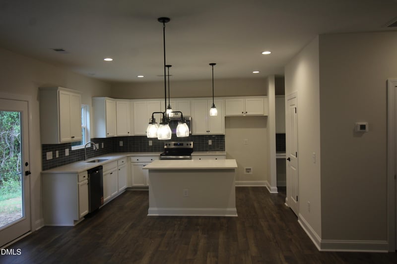 219 Maverick Ln, Dunn, NC 28334