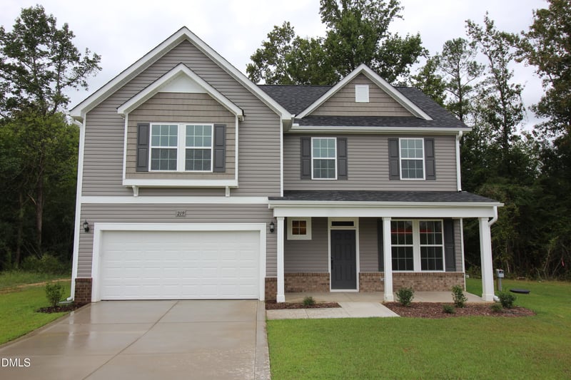 219 Maverick Ln, Dunn, NC 28334