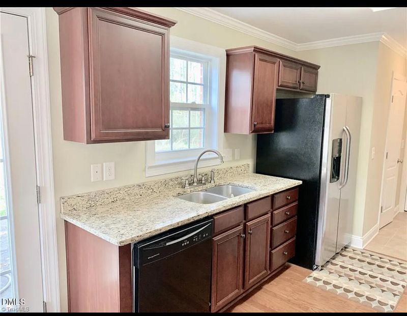 2193 Boyd Creek Dr, Graham, NC 27253