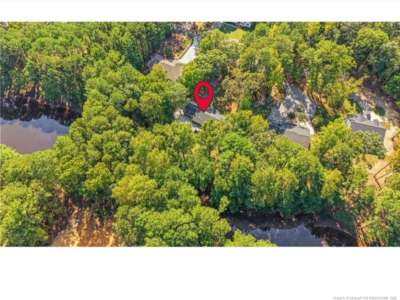 2196 Cleveland Cir, Sanford, NC 27332