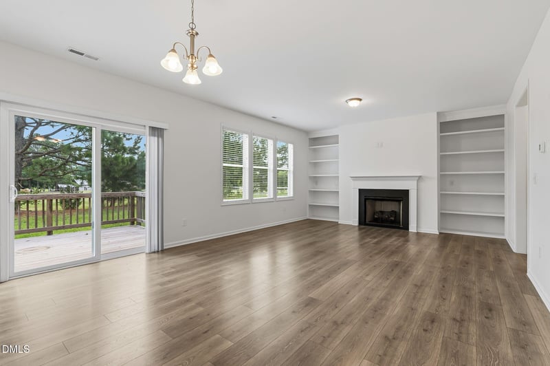 22 Davinci Dr, Zebulon, NC 27597