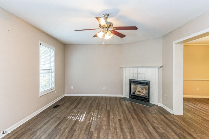 22 Knightsbridge Ct, Durham, NC 27707