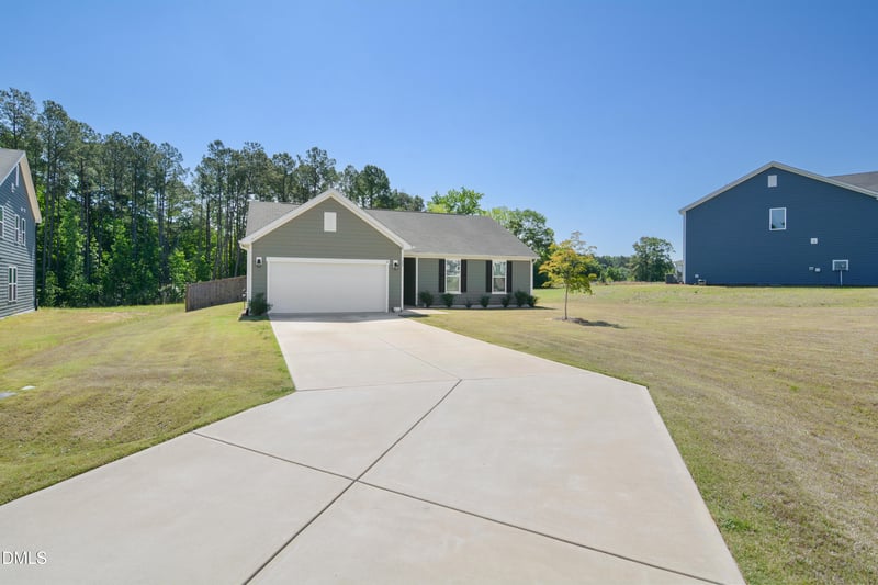 22 Mcintosh Ct, Fuquay Varina, NC 27526