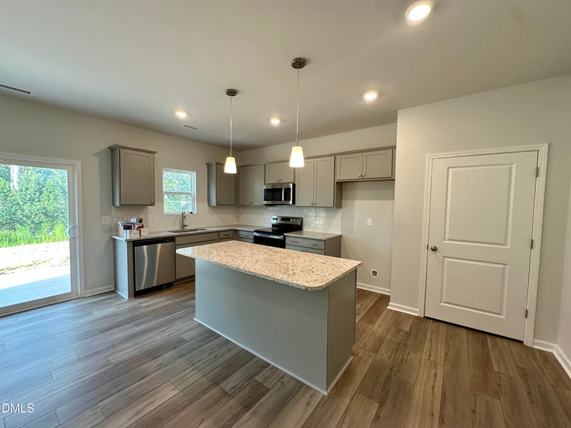 220 Buckthorn Dr, Youngsville, NC 27596