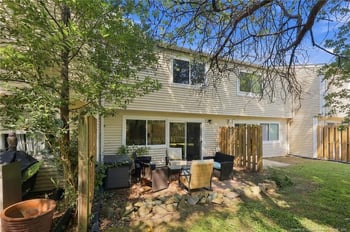 220 Elizabeth St #C3, Chapel Hill, NC 27514