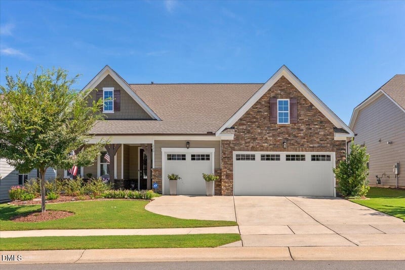 220 Ivory Ln, Raleigh, NC 27610