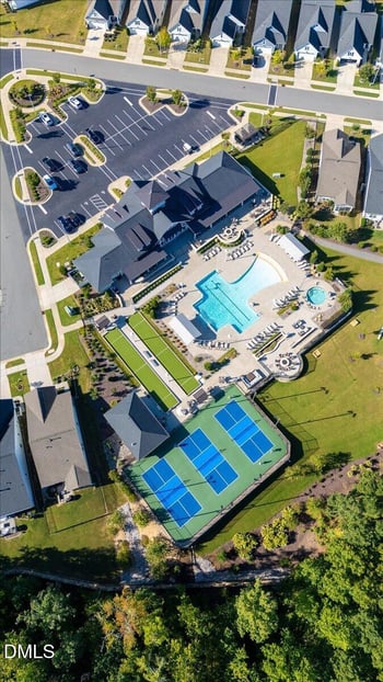 220 Ivory Ln, Raleigh, NC 27610