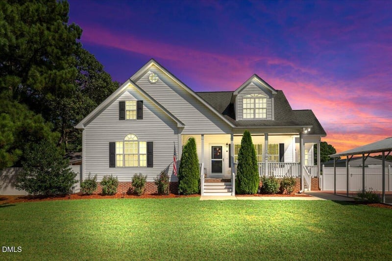 220 Leghorn Dr, Zebulon, NC 27597