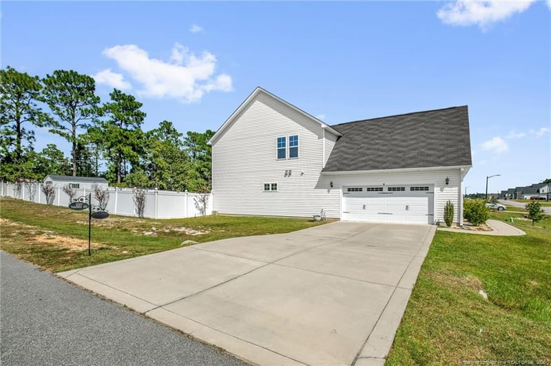 220 Nairn St, Fayetteville, NC 28311
