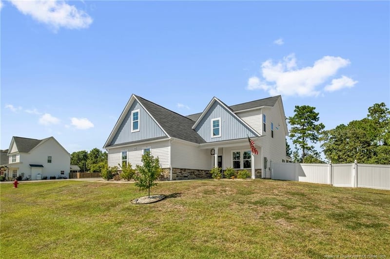 220 Nairn St, Fayetteville, NC 28311