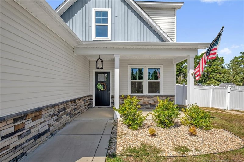 220 Nairn St, Fayetteville, NC 28311