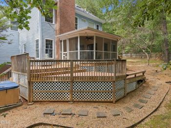 2202 Running Pine Ct, Hillsborough, NC 27278