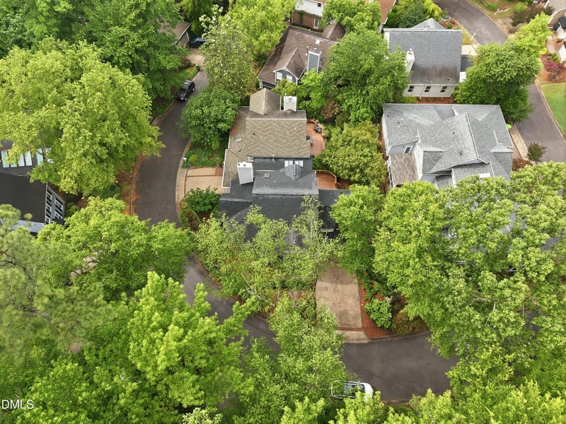 2204 Oxford Hills Dr, Raleigh, NC 27608