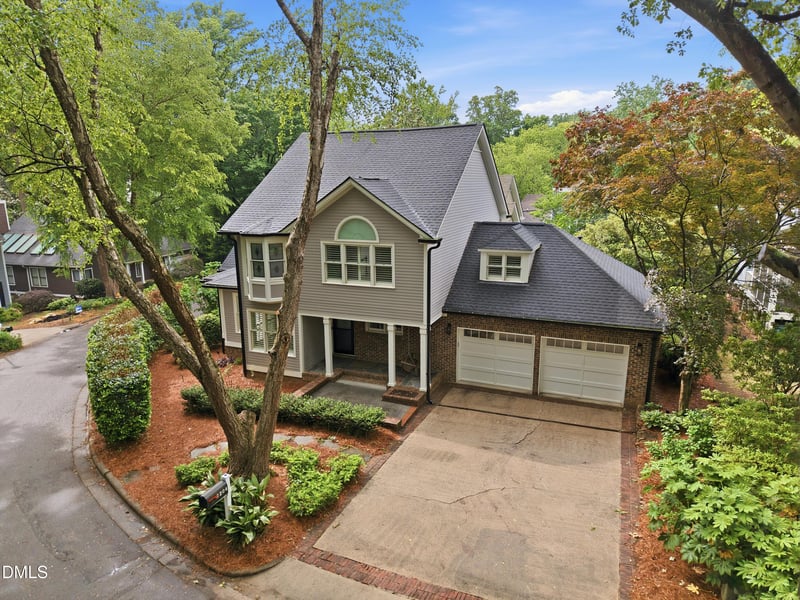 2204 Oxford Hills Dr, Raleigh, NC 27608