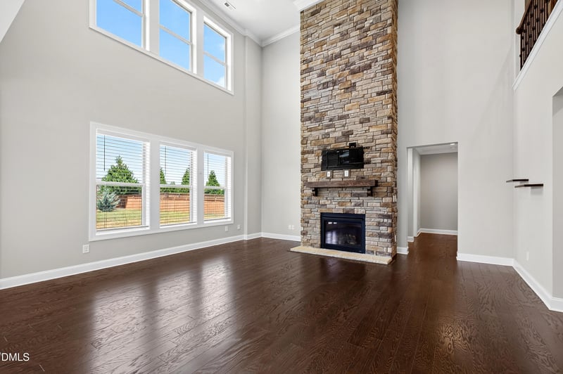 2204 Stillness Pond Ln, Apex, NC 27539