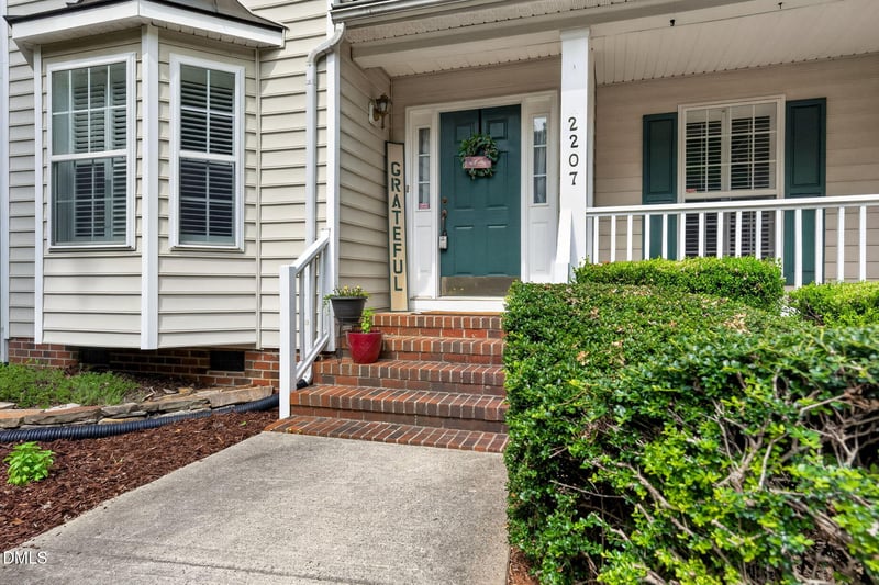 2207 Beckett's Ridge Dr, Hillsborough, NC 27278
