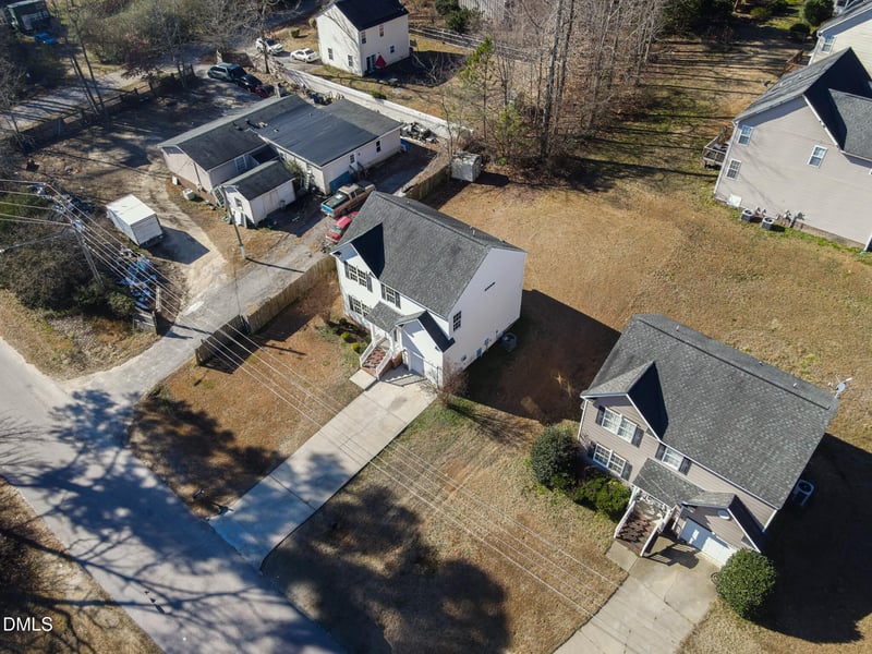 2207 Sunlit Ln, Raleigh, NC 27604