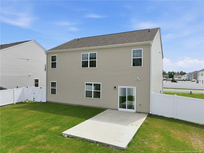 2208 Clydesmill Rd, Fayetteville, NC 28314
