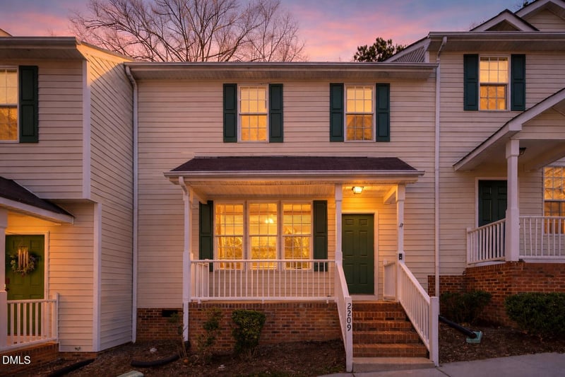 2209 Long Pine Ln, Raleigh, NC 27603