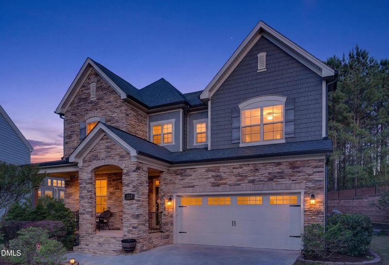 221 Birdsgrove Ct, Cary, NC 27519